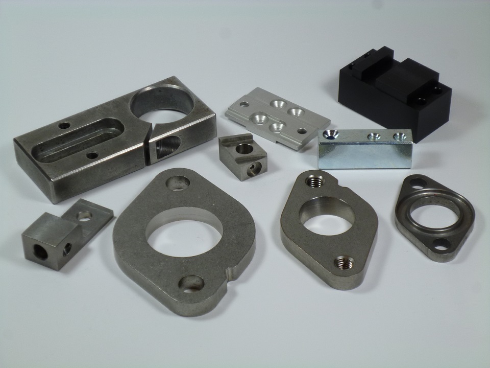 CNC milled parts — multi-axis milling of aluminium, steel and plastic